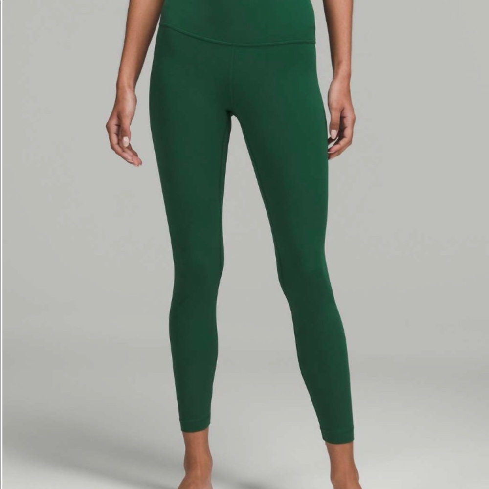 NWT Everglade Green 28’ High rise align pant sz 8